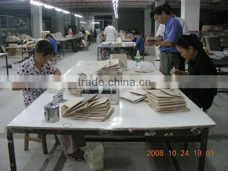 Luxury paper shopping bag for clothes