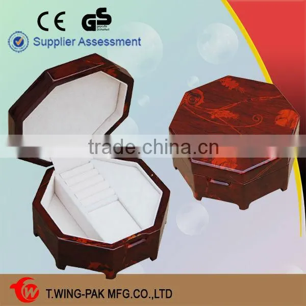 Color brilliancy lacqure octagon regina music box for sale
