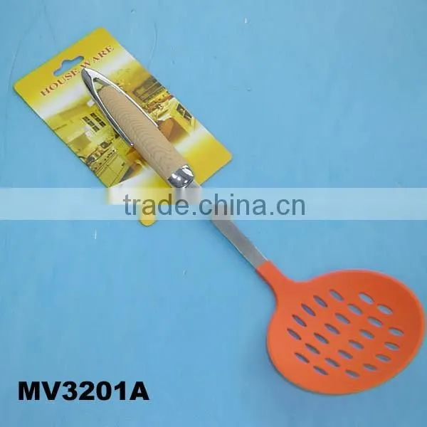 HOT SALE NYLON KITCHEN TOOL/SKIMMER