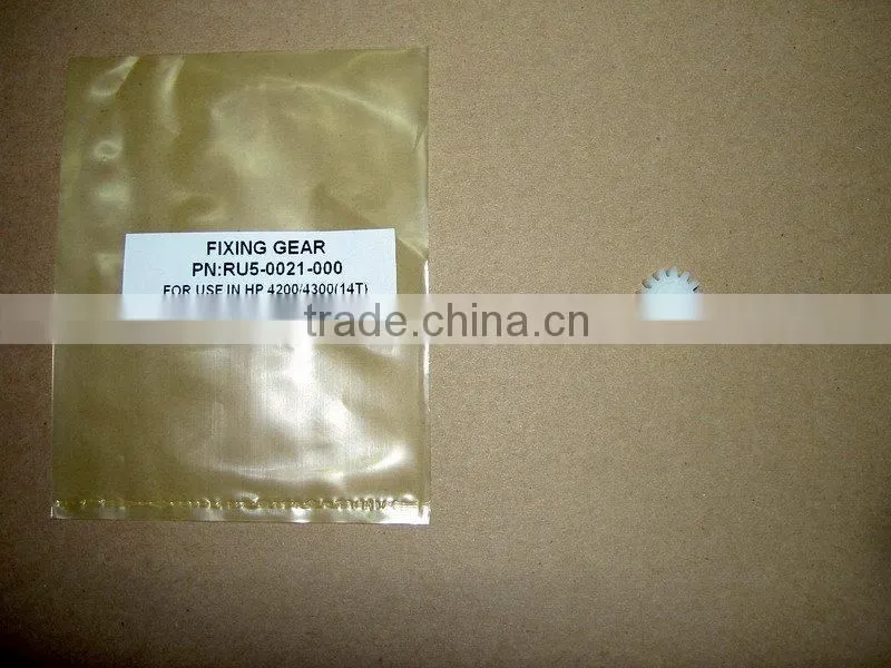 High quality FIXING GEAR 18T FOR laser jet 8100.8150 RS5-0751-000.PRINTER PARTS