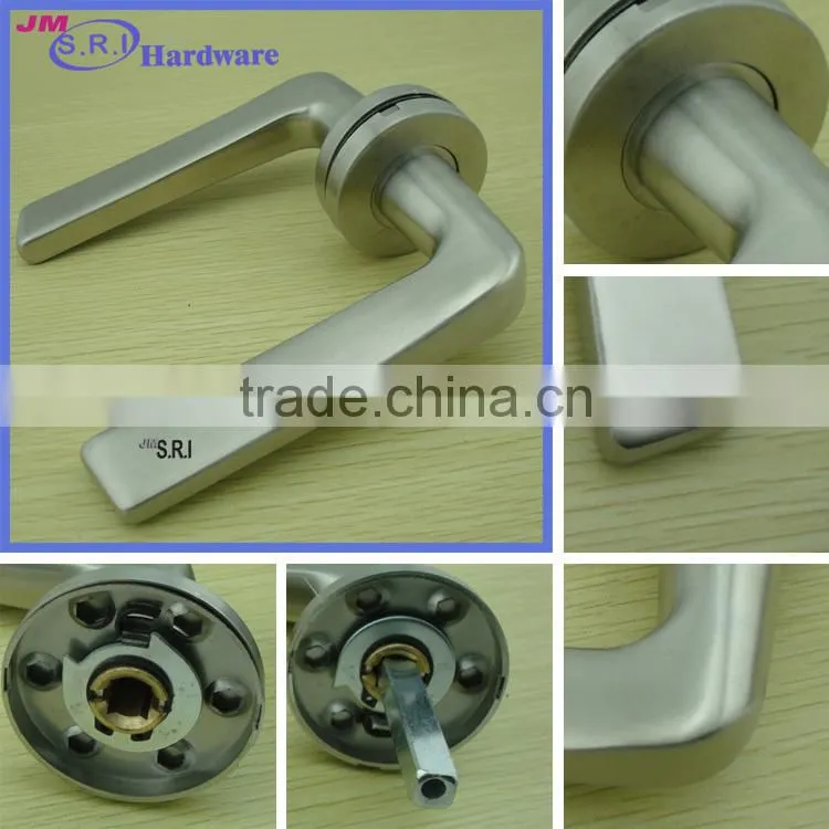 China trade assurance supplier solid stainless steel vintage antique door handle , main door handle