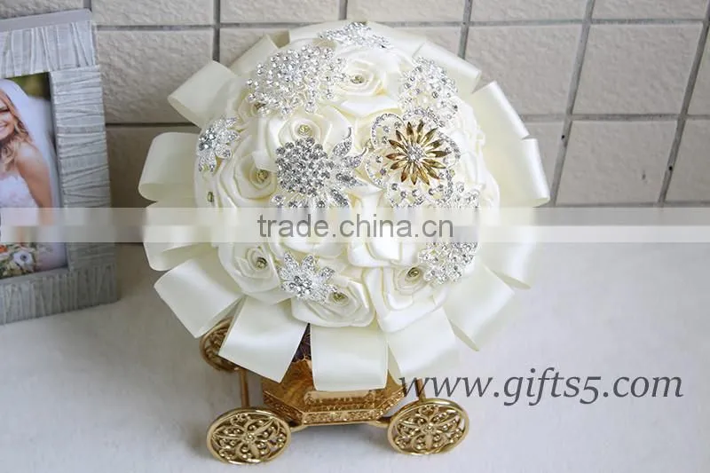 Graceful Wedding Bouquet Handmade Roses Bow Knot Wedding Flowers