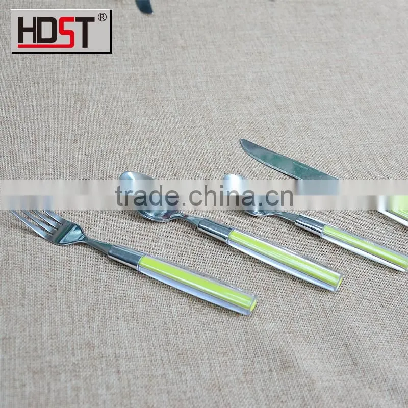 promotional hot selling Vibrant color plastic handle low price flatware for dinner