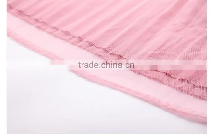 Plain solid color woman knee length folding dress with mesh