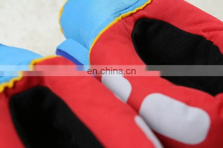 OEM funny cheap wholesale kids shoes with blinking light