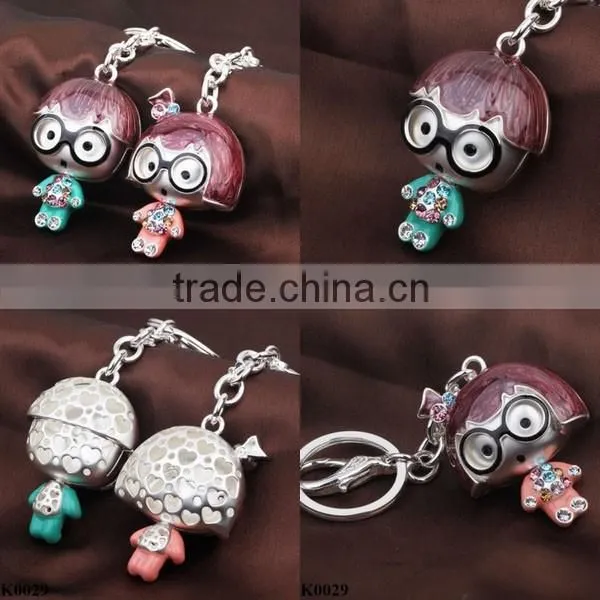 Fashion design cartoon character plated silver Couples keychain K0029