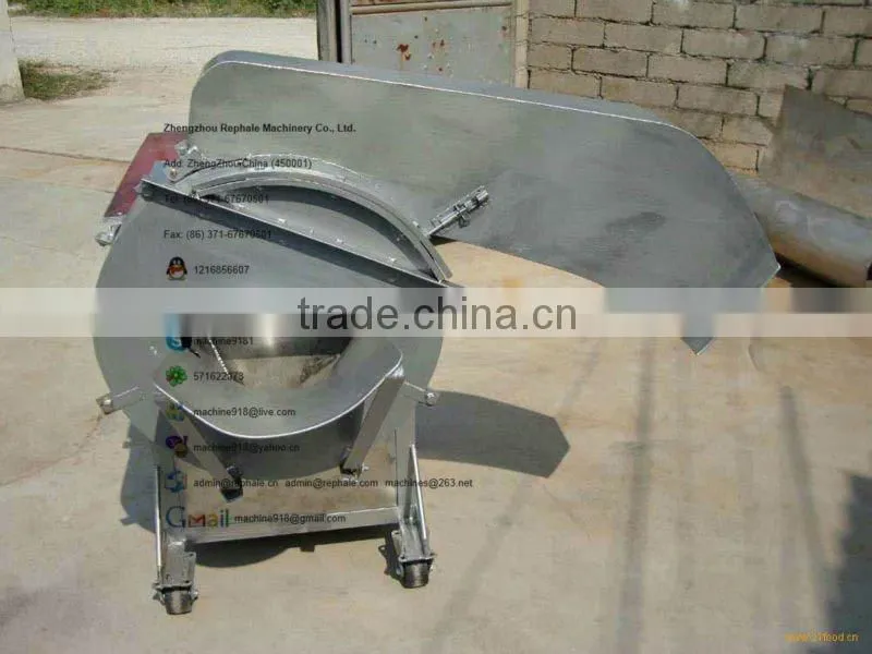 Efficient carrot slitting machine