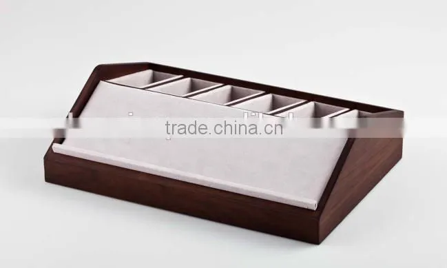 Huge LED stainless steel belt display stand