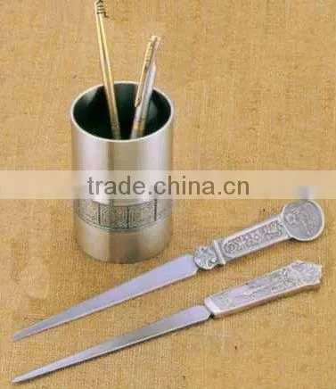 Egg Shaped Plastic Tumbler Letter Opener/promotional tumbler egg shaped letter opener