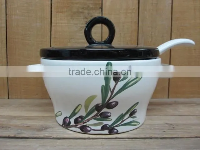 New olive ceramic table service condiment set with salt and pepper shaker
