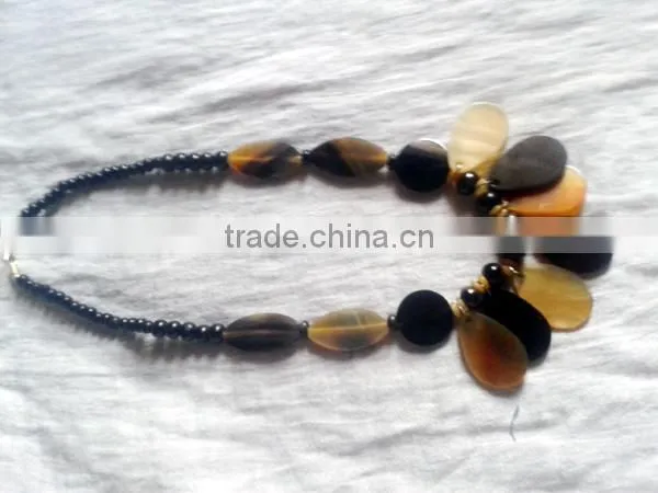 Fashio Necklace/Buffalo Horn Beaded Necklace/Fashion Jewelry/Latest Model Pendant Necklaces
