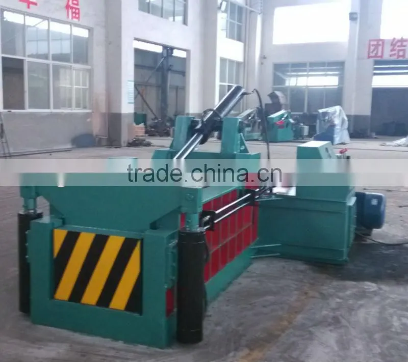 Factory Direct Sale Forward Out Manual Hydraulic Scrap Metal Baler Machine