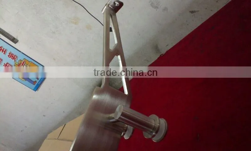 Customized With Novel Arm Upright Stainless Steel Post
