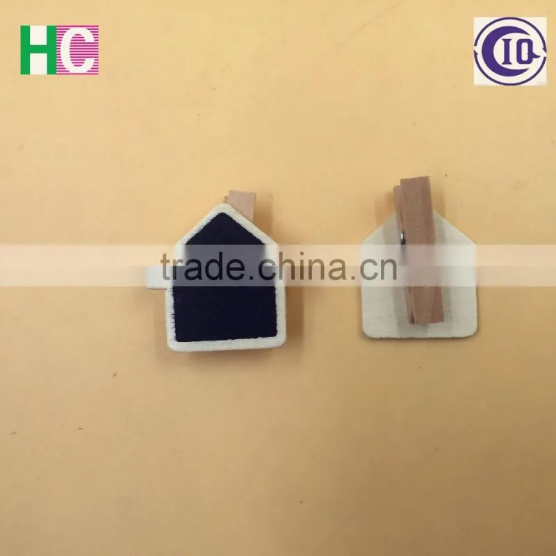 2016 wooden clothes pegs with blackboard