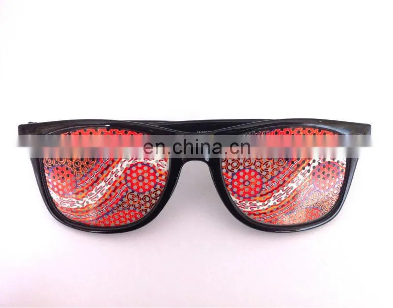 Promotional cheap sunglasses with customized Logo printed on pinhole lens