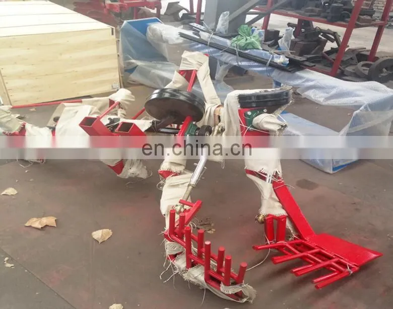 New designed tractor mounted scallion harvester /ginger harvesting machine for sale