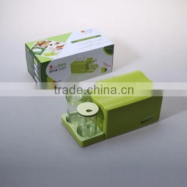 Resturant suitable napkin dispenser set with cruet