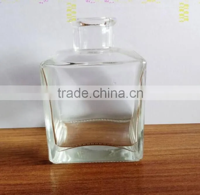 Aroma scented reed diffuser with rattan sticks essential oil