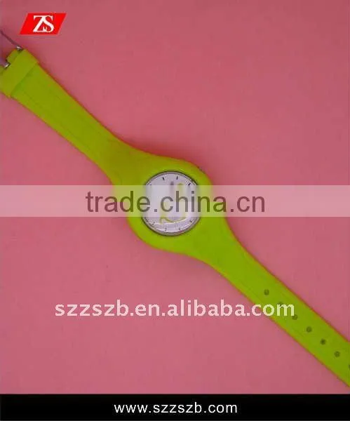 2012 new year top brand new style silicon wach fashion watch wrist watch