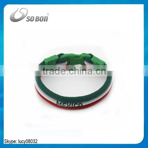 Wholesale ajustable wire country flags silicone bangle man hand bracelet