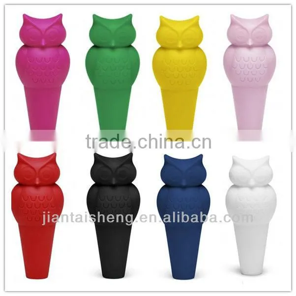 Custom made silicone lids for wine bottle
