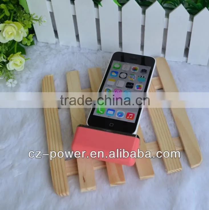 Power Charger for iPhone5/iPod/ iPad mini with 2600mAh