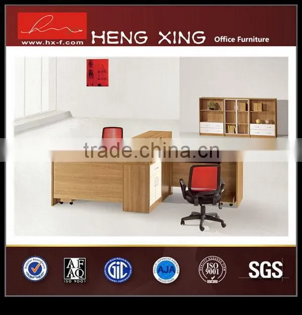Top level design yellow color computer table