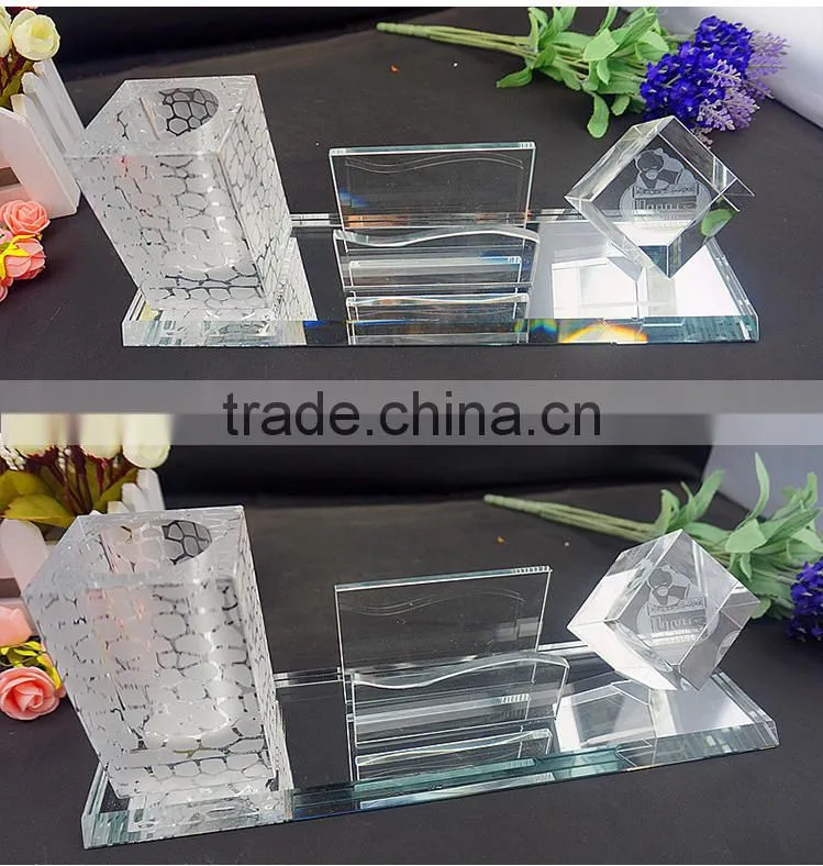 Fashion crystal lamp shade attachment