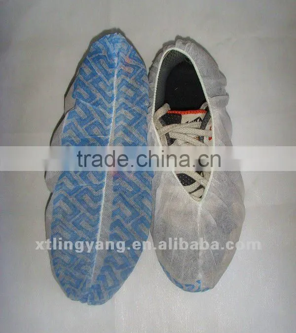 Disposable non-woven white shoe cover blue printing