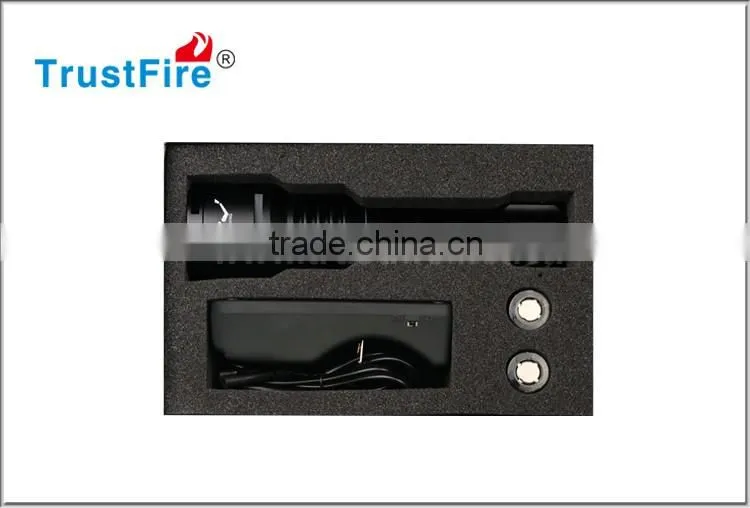 TrustFire DF003 aluminum diving flashlight operated by CREE XML T6 led 3000lm 3 led diving flashtorch CE,FCC certification