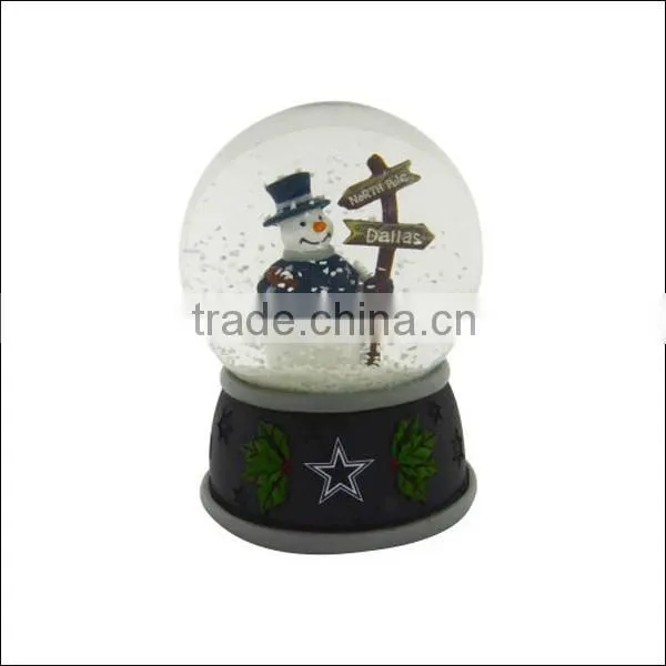 2015 Resin Christmas Snow Globe With Snowman