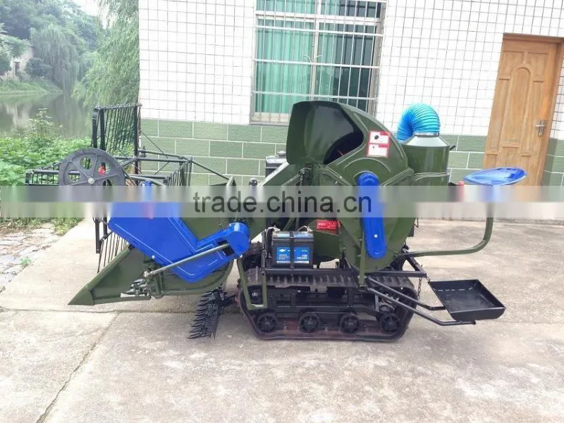 Crawler type small grain harvester