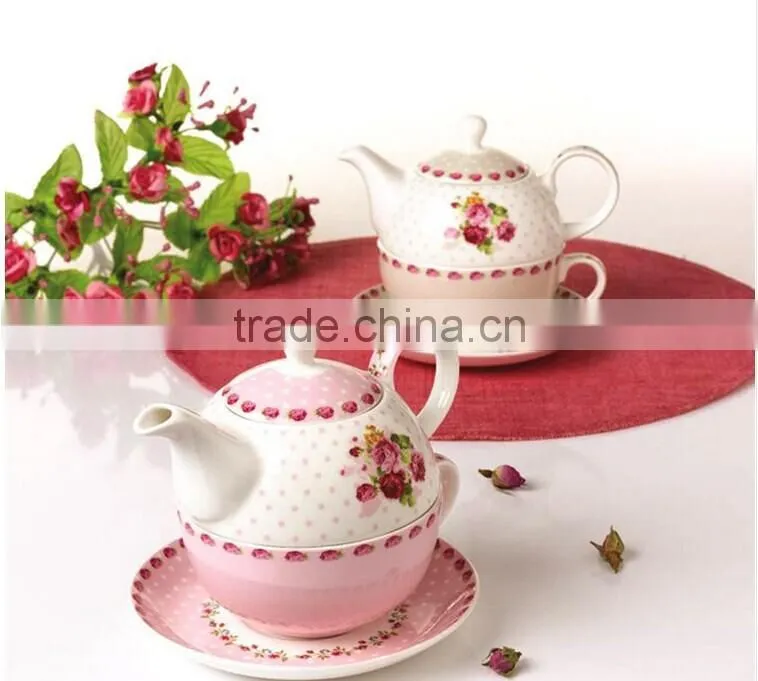 porcelain/ceramic tea for one set