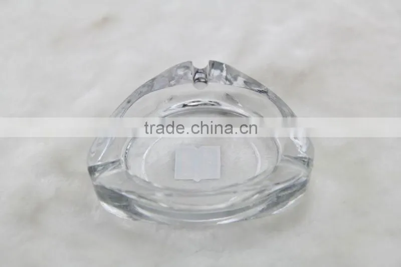 clear glass ashtray ,triangle shaped glass ashtray