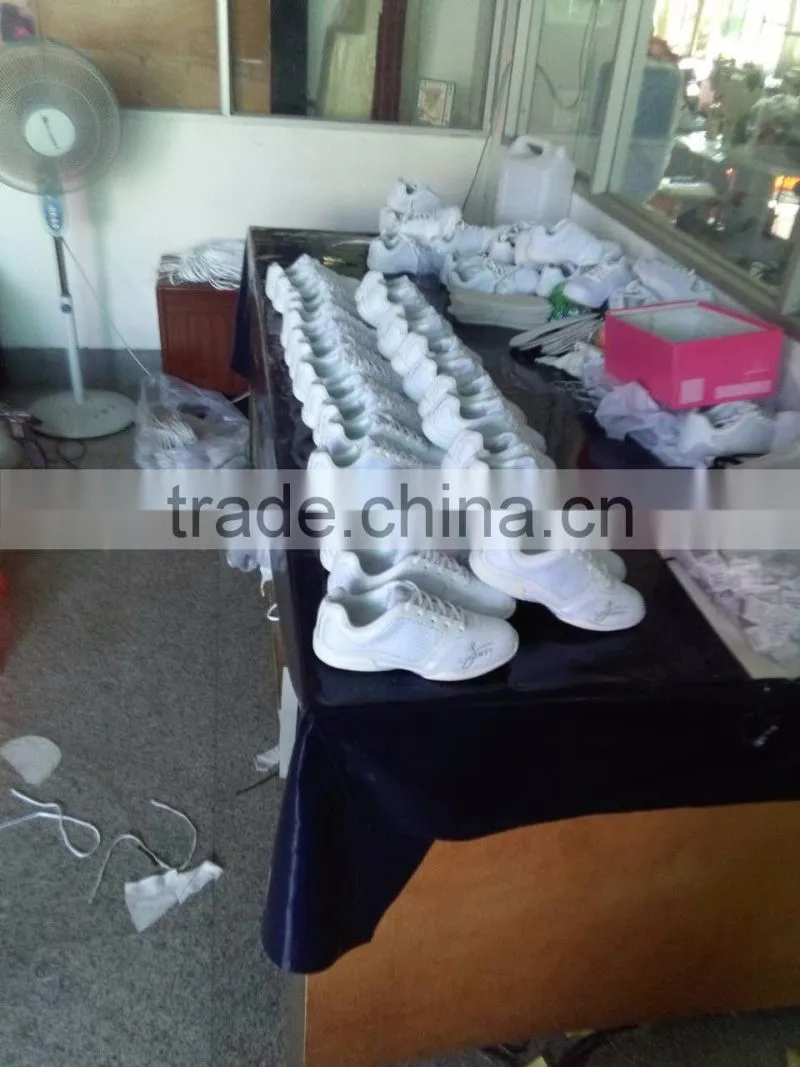Girls white cheerleading dancing shoes pure colored cheer shoes performance Sport dance Shoes