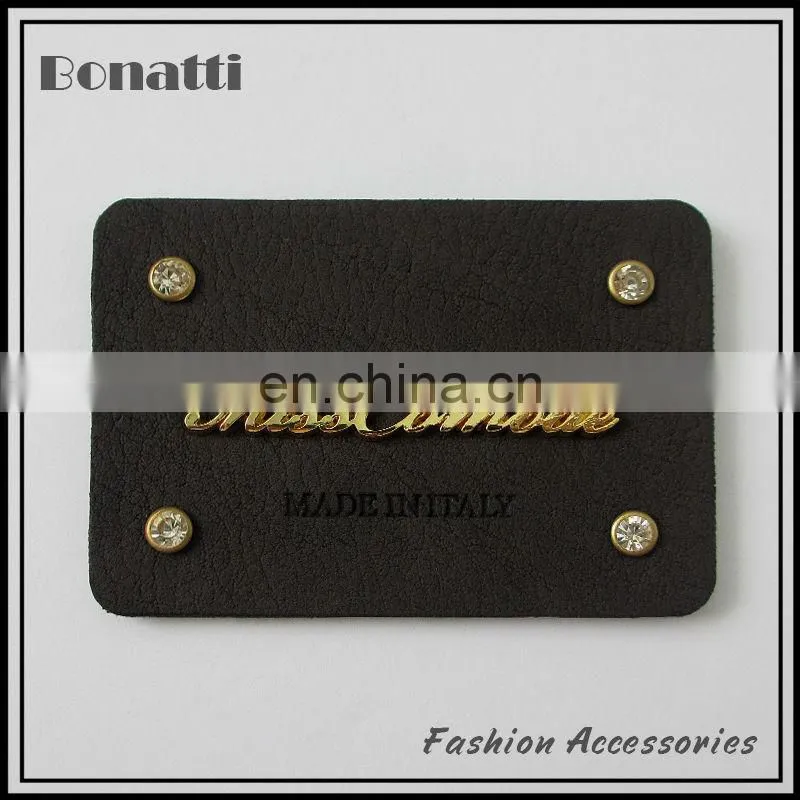 2013 hot sale metal label with leather base for garment