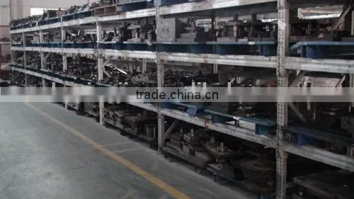 04198 Curtain side truck parts cargo adjustable support bar