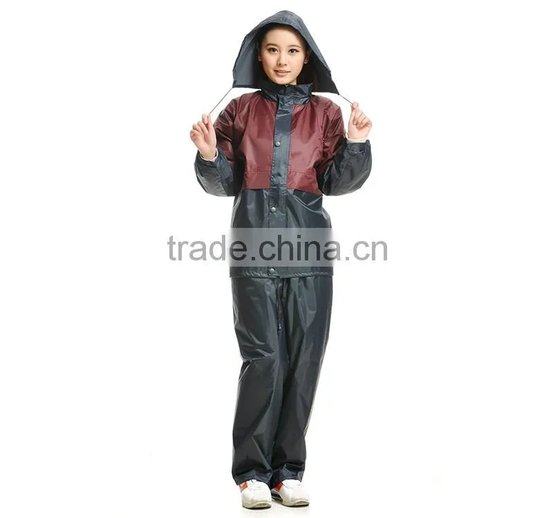 Hot selling portable women in polyester rain coat