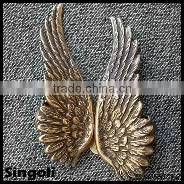 HOLIDAY SALE Cartilage Earring Vintage chain Stud, Upper Piercings wing earring cuff