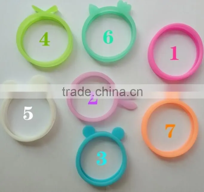 silicone Universal Luminous Wristbands Design Bumper Cases for mobile Phone