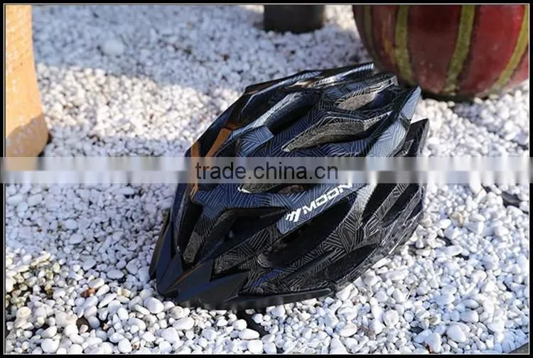 Safety Mountain Beautiful Bike Bicycle Helmet MTB Bicycle Helmet