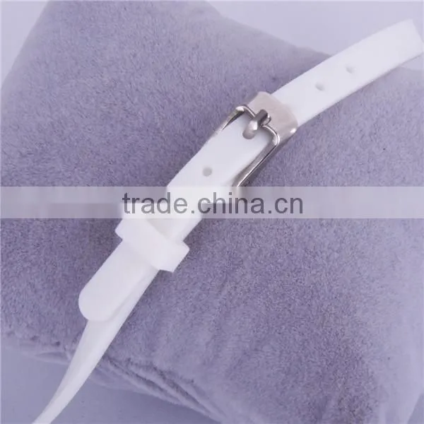 2016 Sports White Frozen Silicone Bracelet