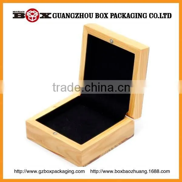 2016 Black Wooden Jewelry Box