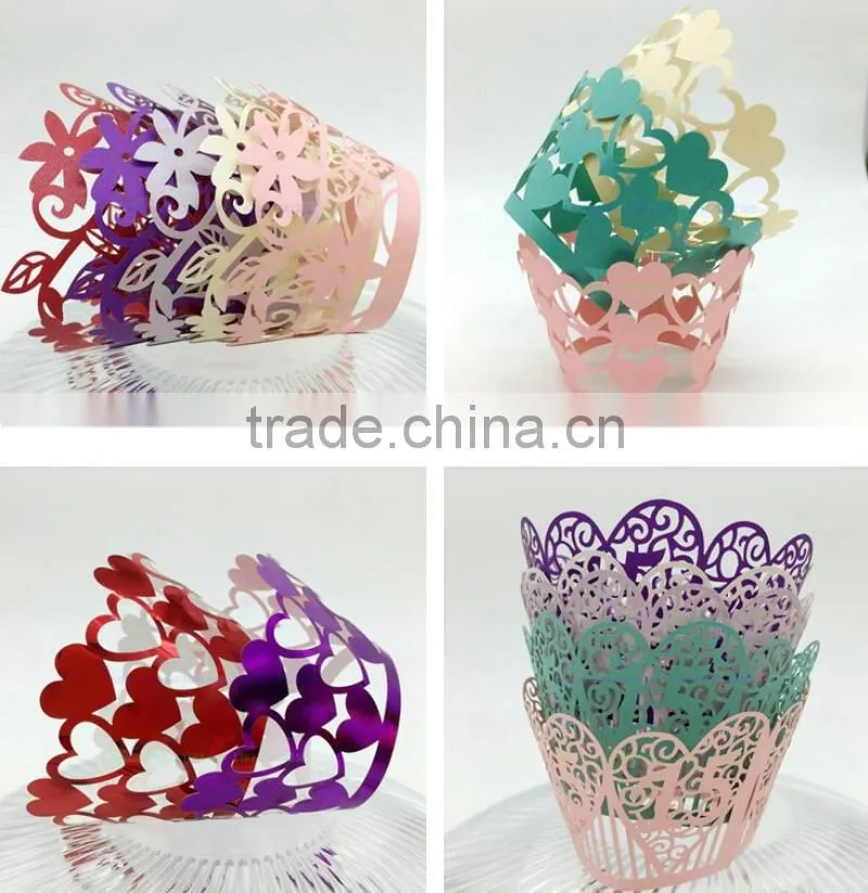 Free sample Lovely laser cut cheap paper wedding cake / cupcake box