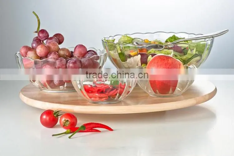 glass salad bowl with emboss