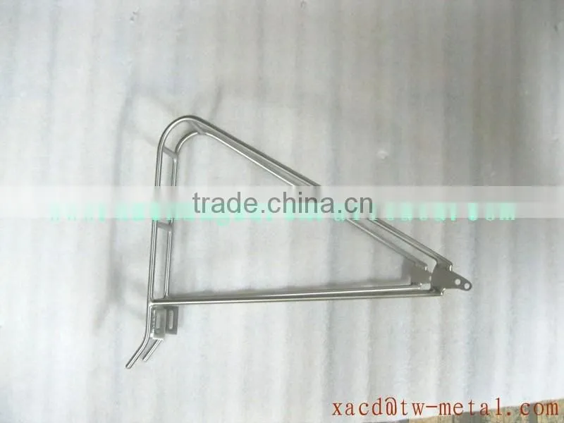 Ultra light weight titanium bicycle rear panier rack with handing brush finished capacity 25kg minimalist design rear rack
