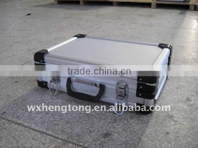aluminum tool case with tool pallet