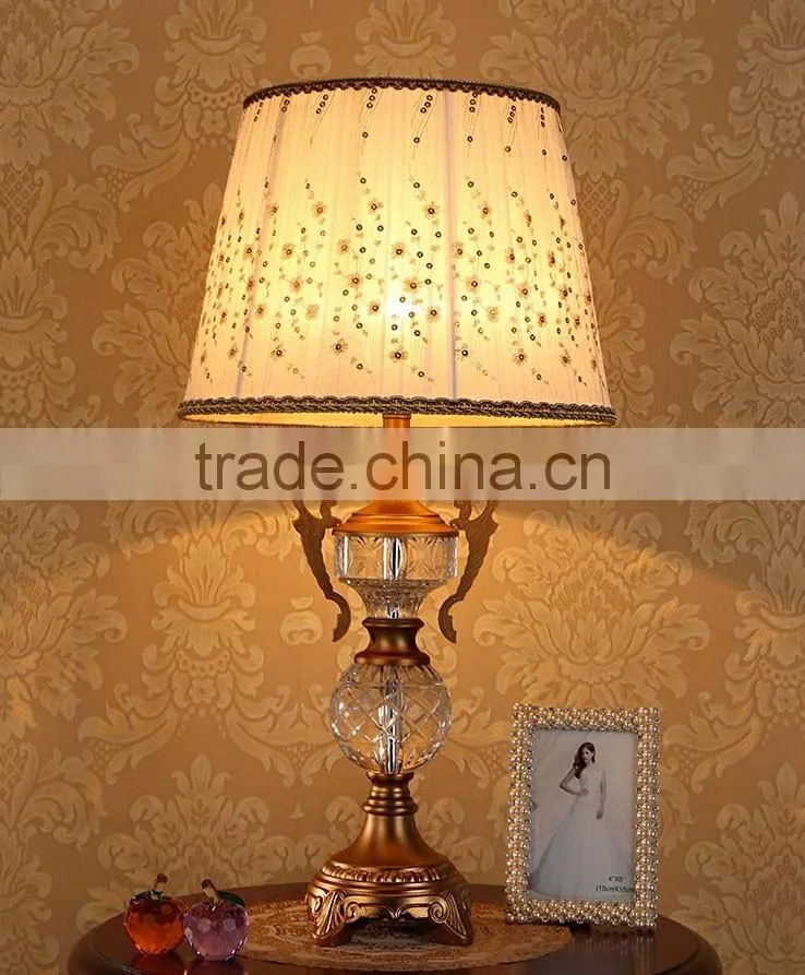 Metal stand lace lampshade clear K9 crystal table lamp