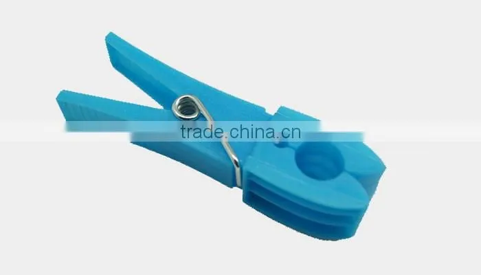 Eco-friendly decorative plastik stainless steel spring clothespin