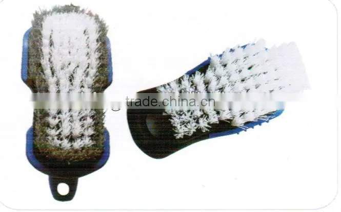 Portable Car Cleaning Brush